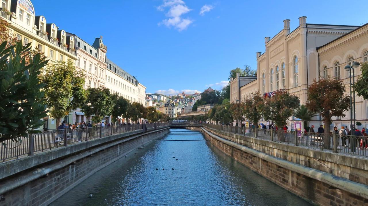 Apartment Carla Karlovy Vary Esterno foto